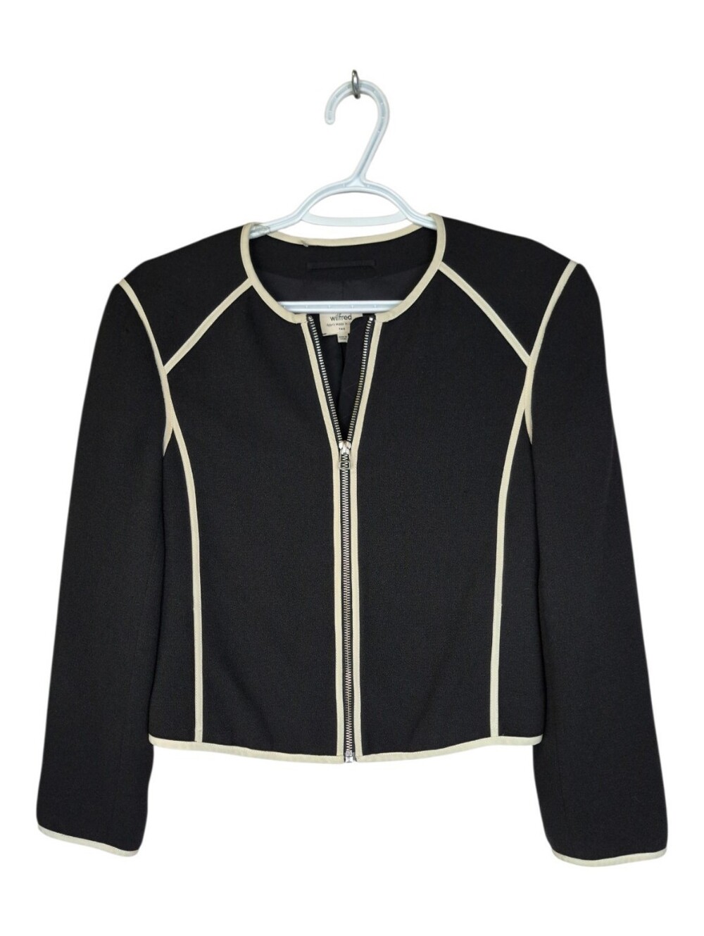 Aritzia Wilfred Collarless Cropped Zip Jacket